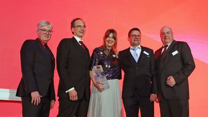 Group picture of the award ceremony